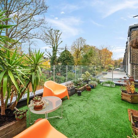 Ickburgh Road Guesthouse London Bagian luar foto