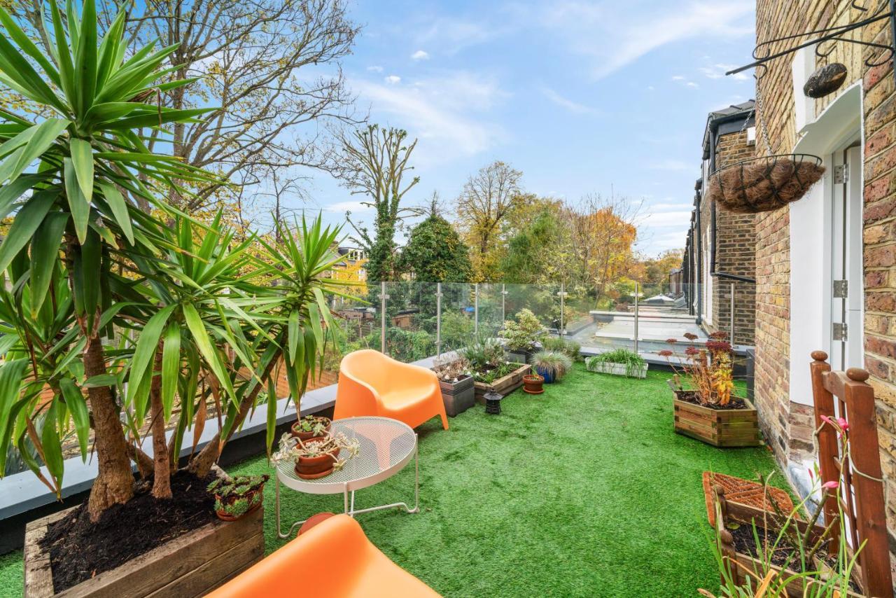 Ickburgh Road Guesthouse London Bagian luar foto