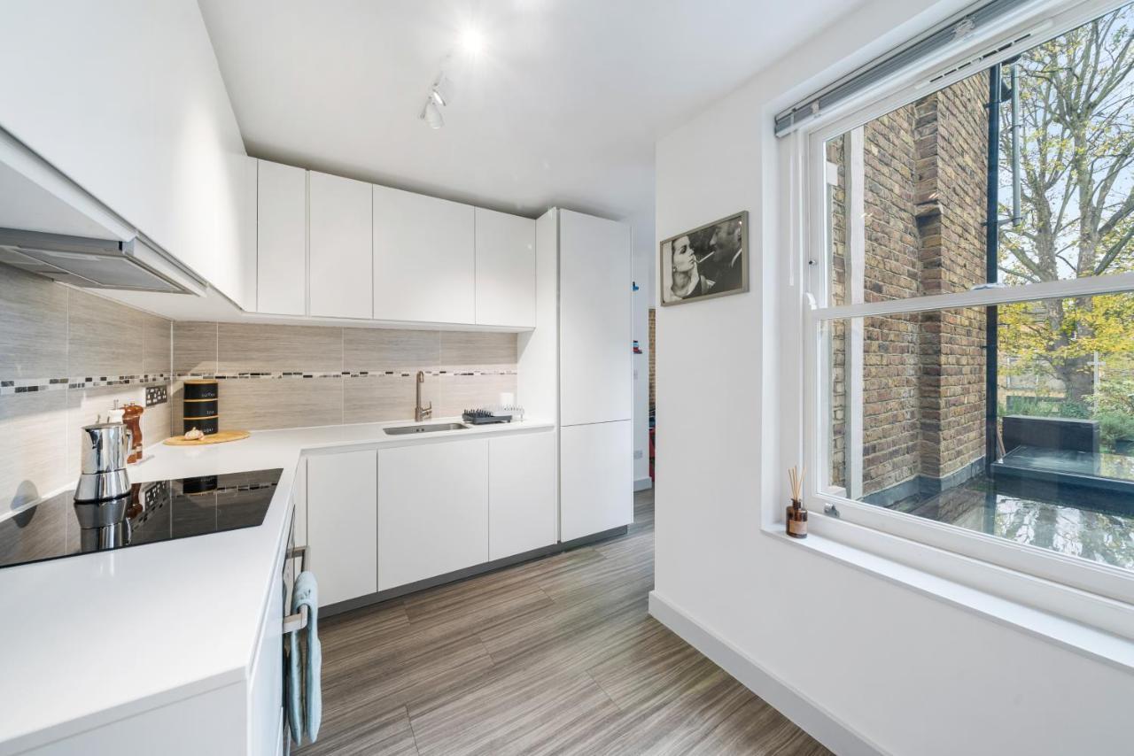Ickburgh Road Guesthouse London Bagian luar foto